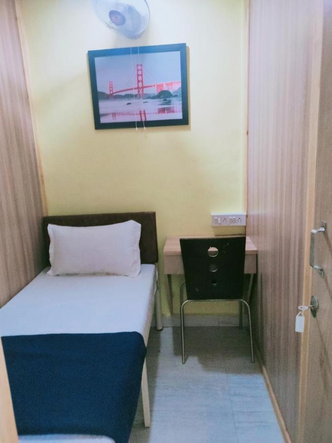 Royal Cabin Stay Bombaj Zewnętrze zdjęcie